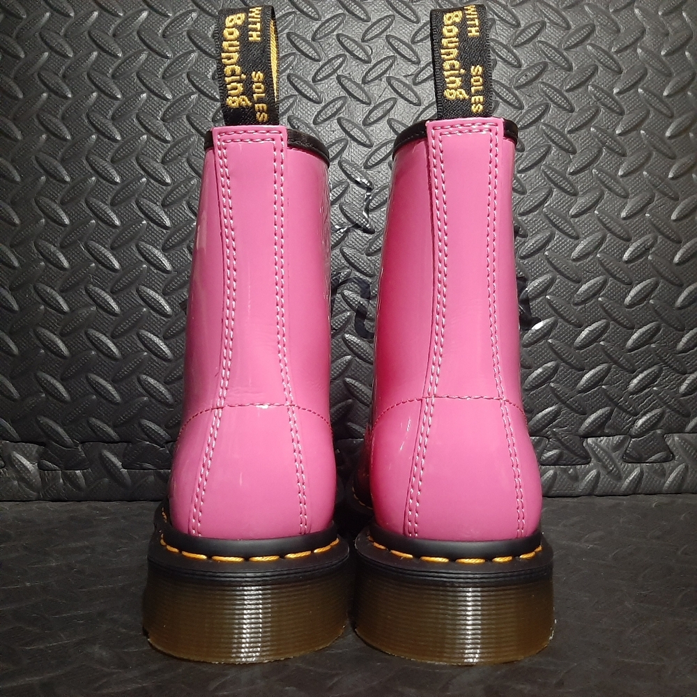 Dr. Martens Air Wair 1460 Women's Patent Leather 8 eye Lace Up Boots Size 6 - Picture 6 of 9